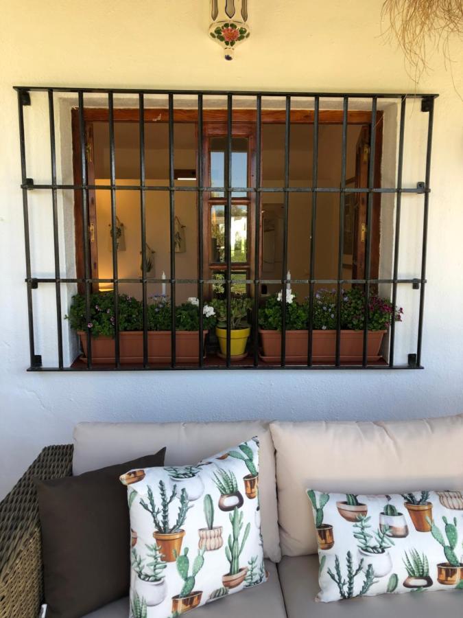 Casa La Alegria 37 Bed & Breakfast Villanueva de Tapia Exterior photo